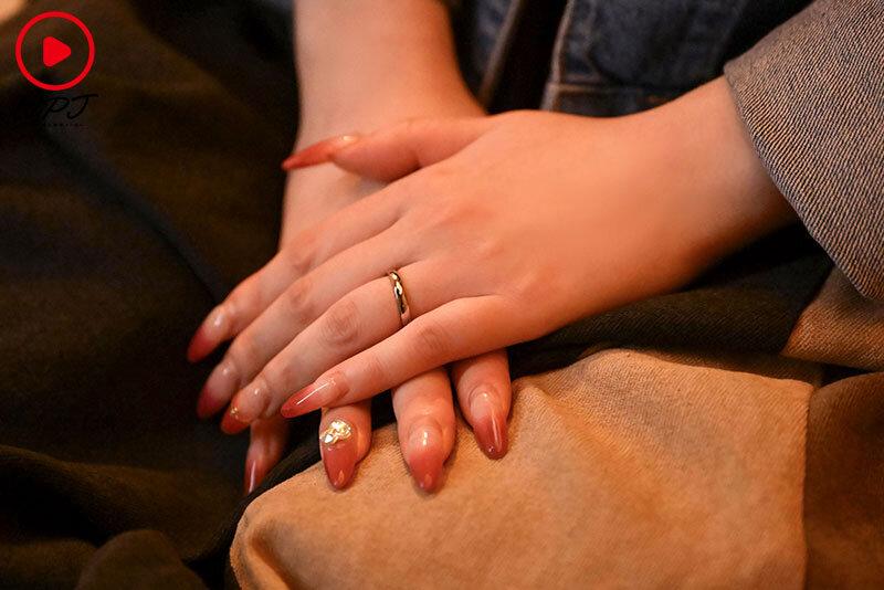 【湧き上がるドM願望】喉奥と膣奥が性感帯。27歳、もうすぐ人妻 背徳のAV出演